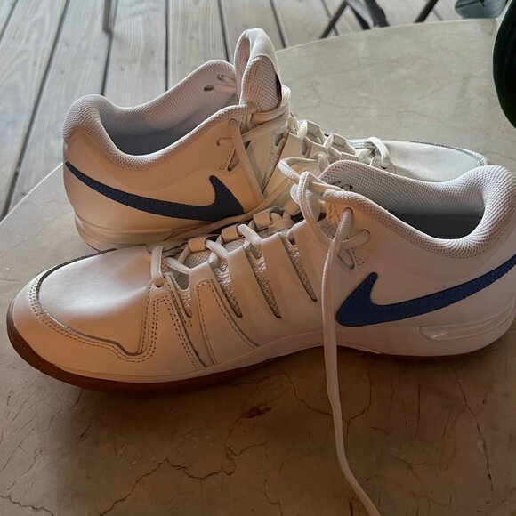 NEW NikeCourt Air Zoom Vapor Tour Leather 10.5 - Picture 1 of 5